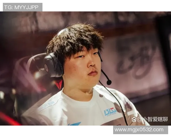 Bin凭借超强操作技巧引领LPL赛区上单格局,成为新一代战术核心 Bin凭借超强操作技巧引领LPL赛区上单格局,成为新一代战术核心