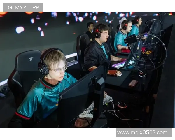 《Twisted Minds绝地求生战队全新挑战揭秘队员成长与赛事背后的故事》